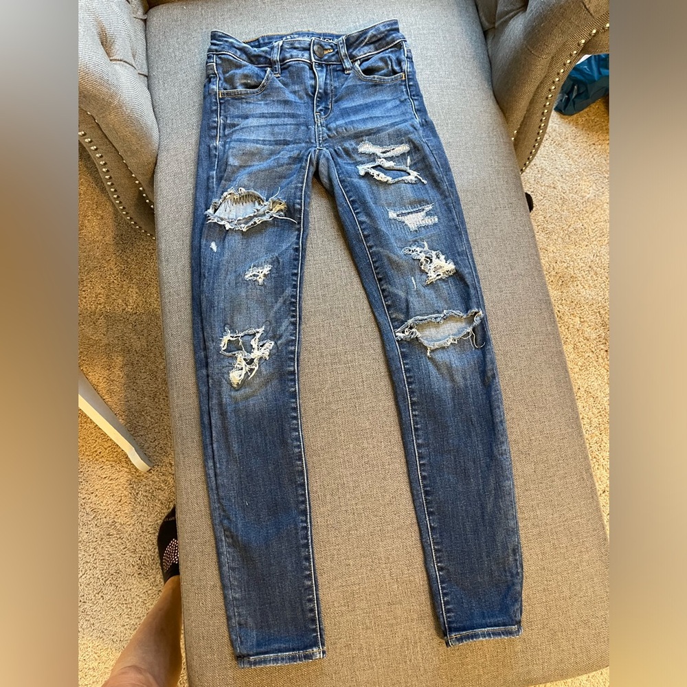 American Eagle Next Level Stretch ripped jegging